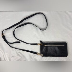 NWOT Kelly & Katie Black Phone Wallet Crossbody Black